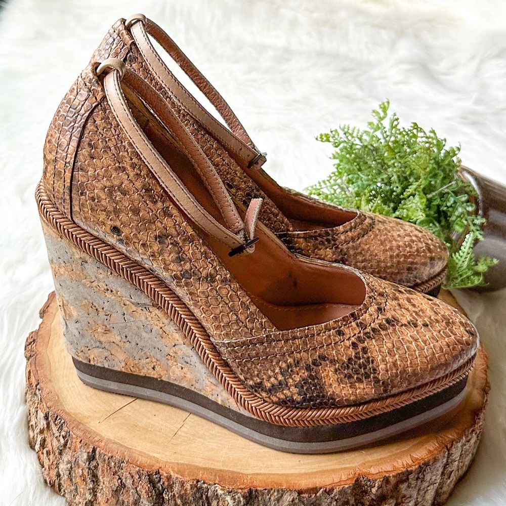 BACIO 61 Leather Snake Grotto Cork Wedges Pumps High Heels Womens Shoes Sz 7.5